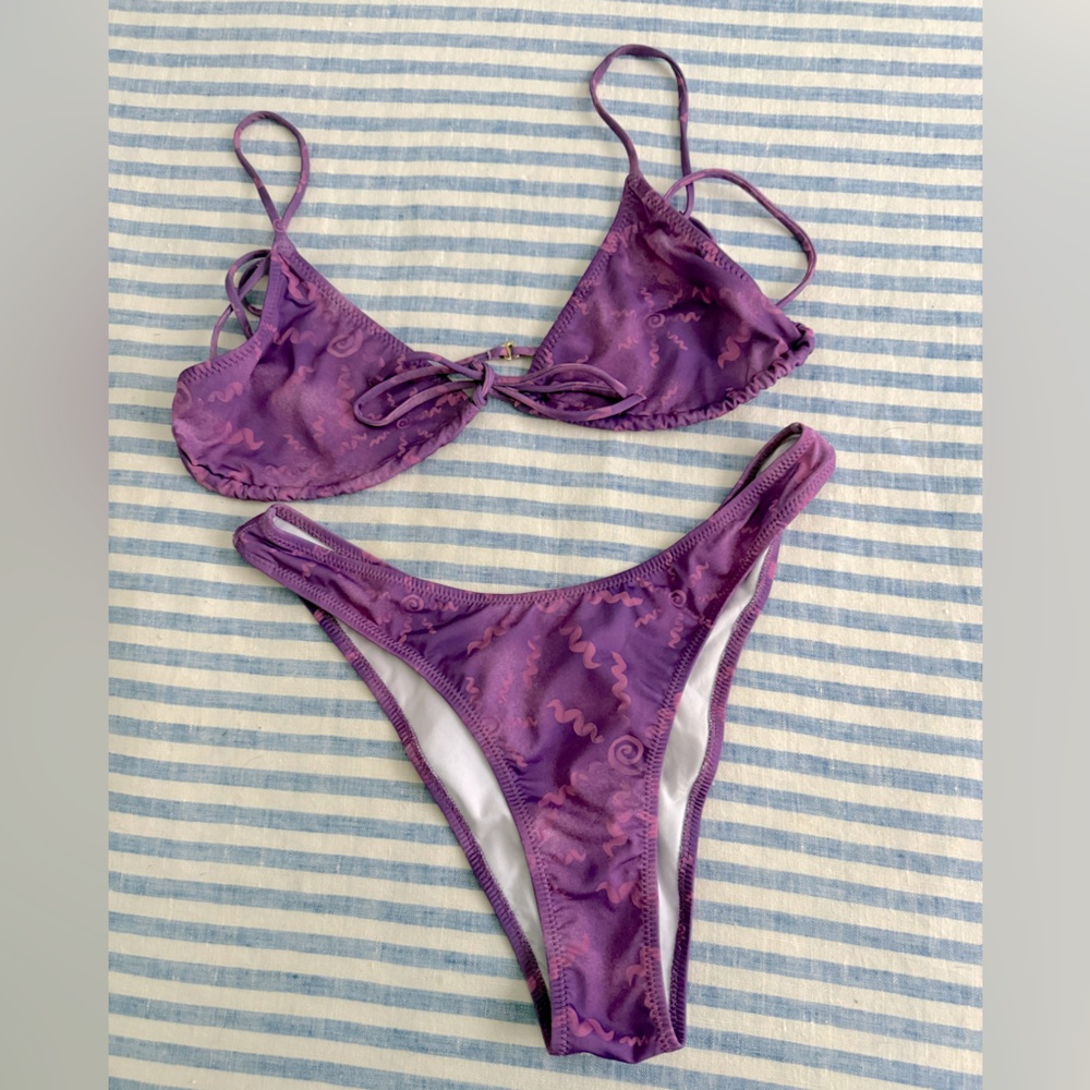 RARE Heavy Manners bikini (Sunkist print in purple), sz M